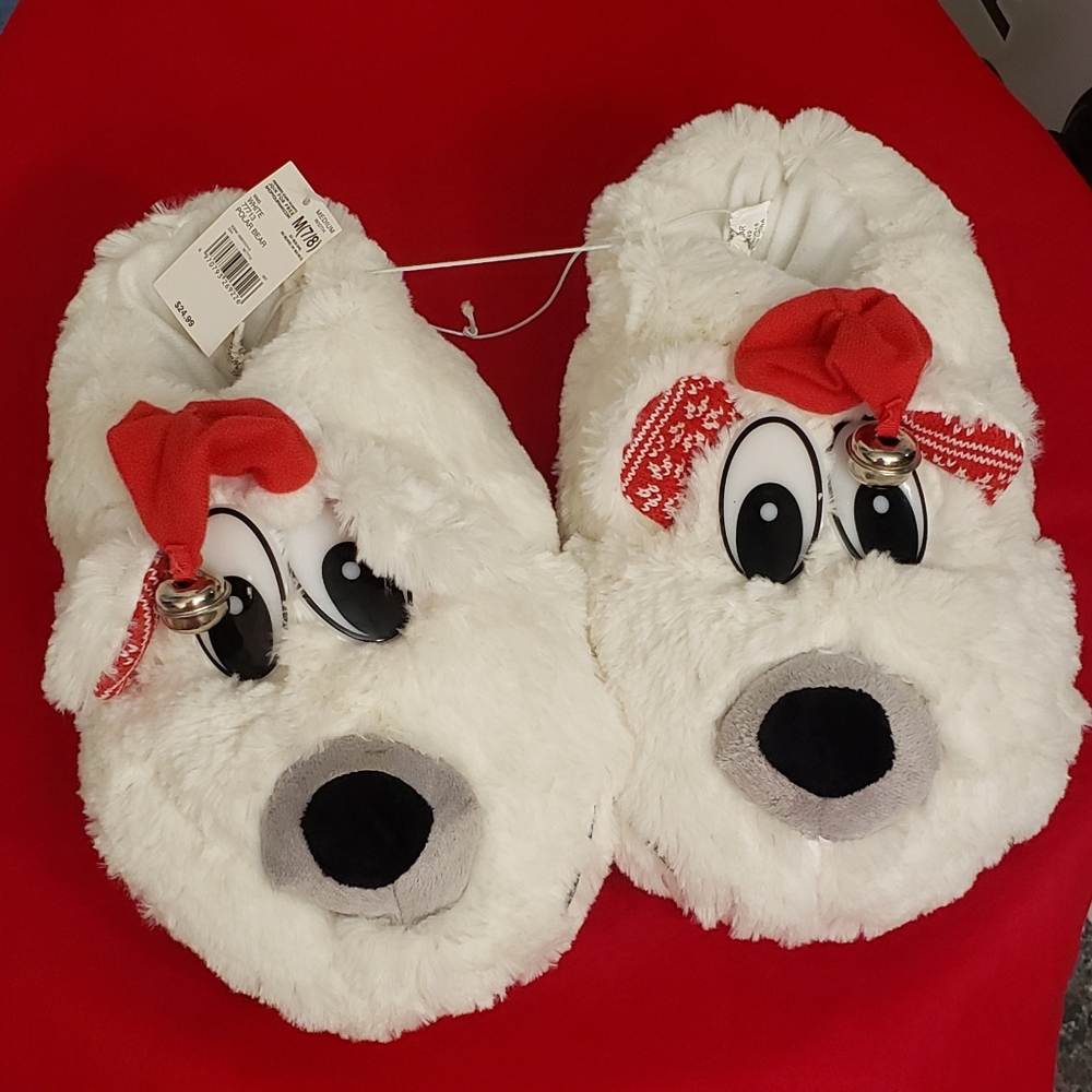 Slippers - Picture 2 of 4